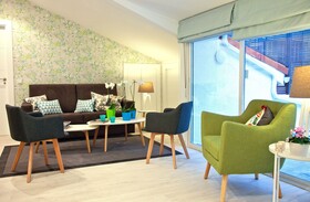 Feelathome Madrid Suites Apartments