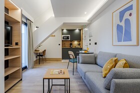 Feelathome Ventas Suites