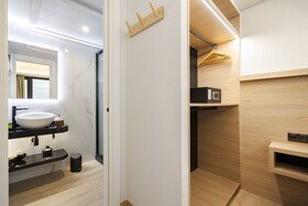 Feelathome Ventas Suites