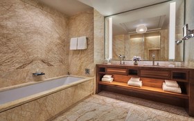 Four Seasons Hotel Madrid