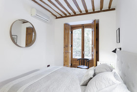 Fuencarral Apartments by FlatSweetHome