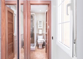 Fuencarral Apartments by FlatSweetHome