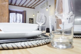 Fuencarral Apartments by FlatSweetHome