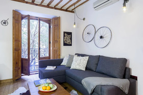 Fuencarral Apartments by FlatSweetHome