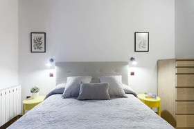 Fuencarral Apartments by FlatSweetHome