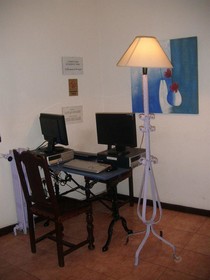 Gay Hostal Puerta del Sol