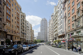 Gran Via Apartments by FlatSweetHome