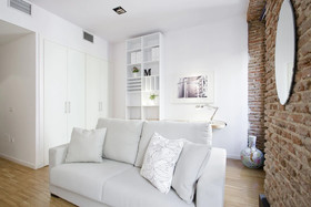 Gran Via Apartments by FlatSweetHome