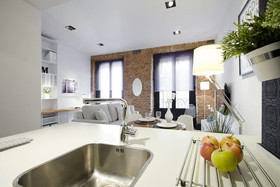 Gran Via Apartments by FlatSweetHome