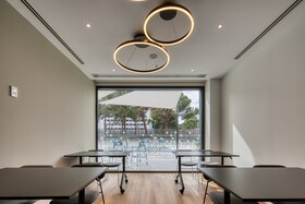 Holiday Inn Express Madrid Airport