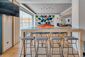 Holiday Inn Express Madrid Airport