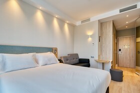 Holiday Inn Express Madrid Airport