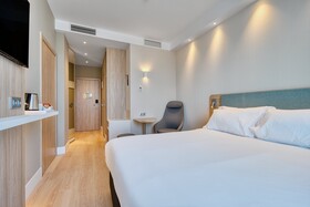 Holiday Inn Express Madrid Airport