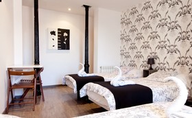 Hostal Abril