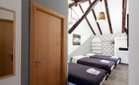Hostal Abril