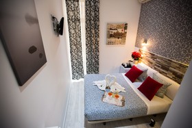 Hostal Adis Madrid