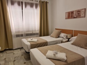 Hostal Arturo Soria