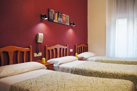 Hostal Fuencarral Kryse