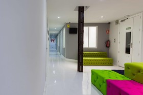 Hostal Gran Via 44