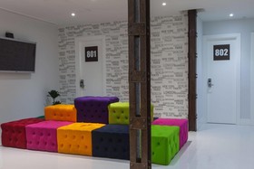 Hostal Gran Via 44