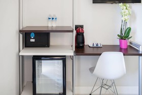 Hostal Gran Via 44