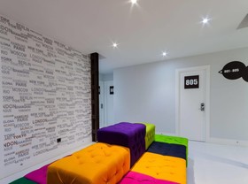 Hostal Gran Via 44