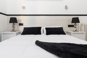 Hostal Madrid Gran Via 63