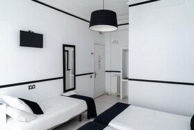 Hostal Madrid Gran Via 63