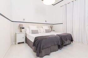 Hostal Madrid Gran Via 63