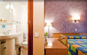 Hostal Oporto