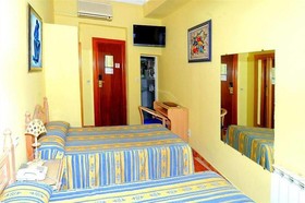 CH Plaza D'Ort Rooms Madrid