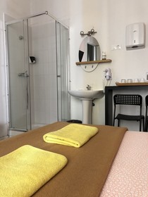 Hostal Plaza Luna