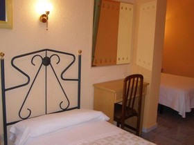 Hostal Residencia Fernandez
