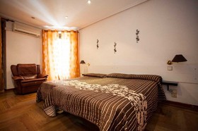 Hostal Santa Barbara