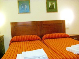 Hostal Tirso Plaza