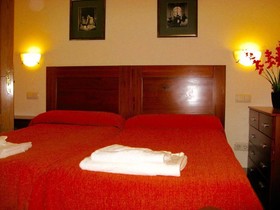 Hostal Tirso Plaza