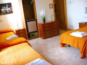 Hostal Tirso Plaza