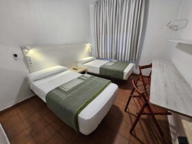 Hostel Almansa