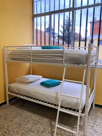 Hostel Space Capsule