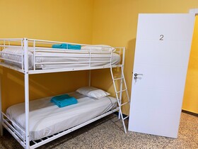 Hostel Space Capsule