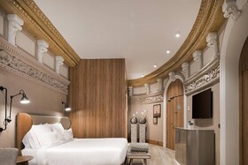 Hotel Círculo Gran Vía, Autograph Collection