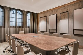 Hotel Círculo Gran Vía, Autograph Collection