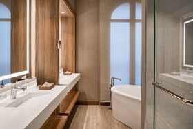 Hotel Círculo Gran Vía, Autograph Collection