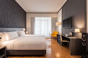 Hotel Madrid Plaza España Affiliated by Meliá
