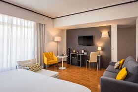 Hotel Madrid Plaza España Affiliated by Meliá
