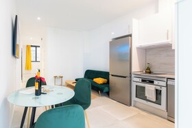 Lemon Apartment Hotels Bernabeu