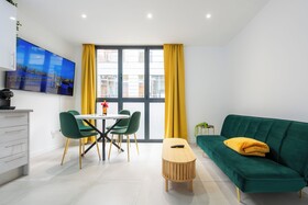 Lemon Apartment Hotels Bernabeu