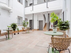 Limehome Madrid Calle Ave Maria