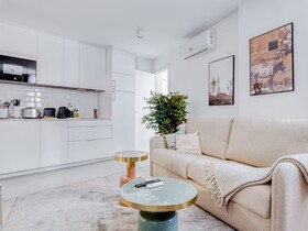Limehome Madrid Calle Ave Maria