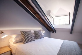 Malasaña Central Suites
